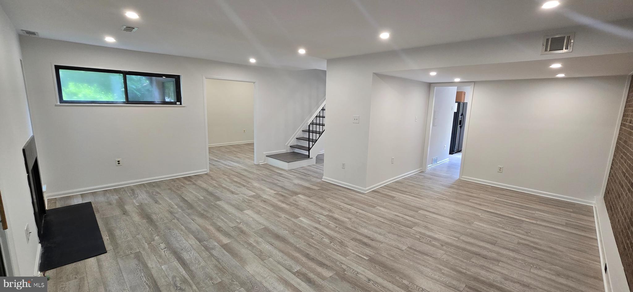 11922 Escalante Court Reston, VA 20191 - Photo 8 of 26