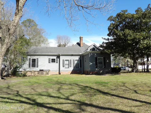 $295,000 | 703 Broad Street West, Wilson, NC 27893