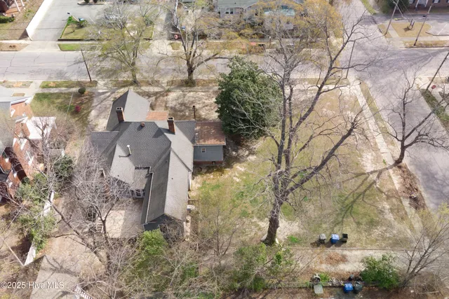 $295,000 | 703 Broad Street West, Wilson, NC 27893