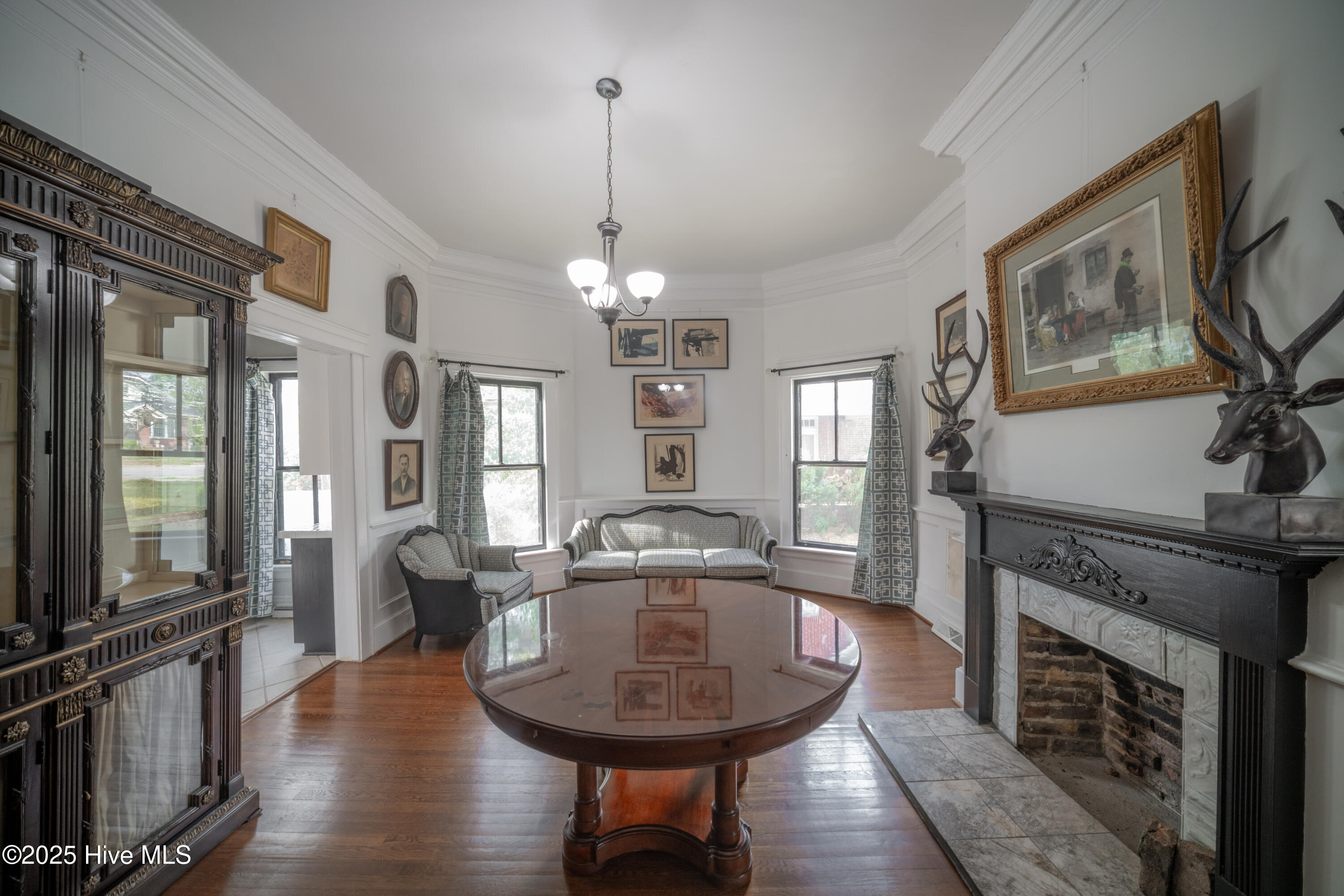 703 Broad Street West Wilson, NC 27893 - Photo 9 of 33 Formal dining room