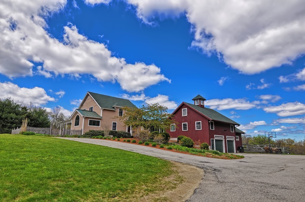 165 Cannon Road Holden, MA 01522 - Photo 2 of 30