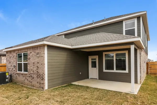 $2,215 | 7610 Thrips Lane, Richmond, TX 77469