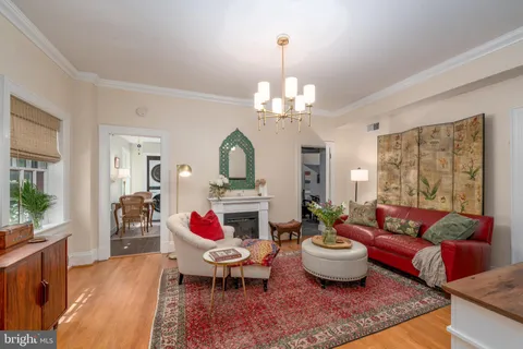$235,000 | 230 Stony Run Lane, Unit 4G, Baltimore, MD 21210