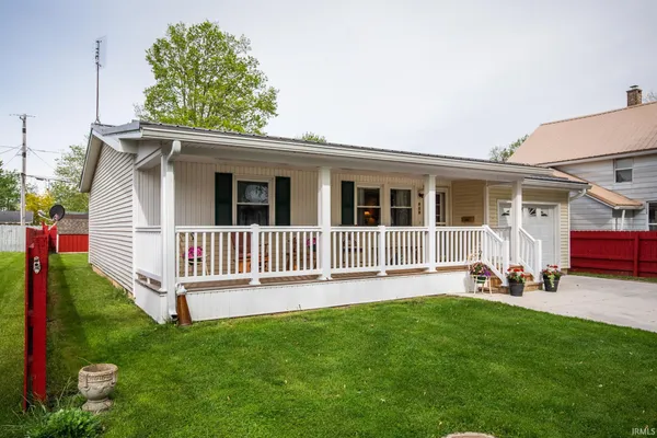 $172,900 | 909 Dierkes Street, Decatur, IN 46733