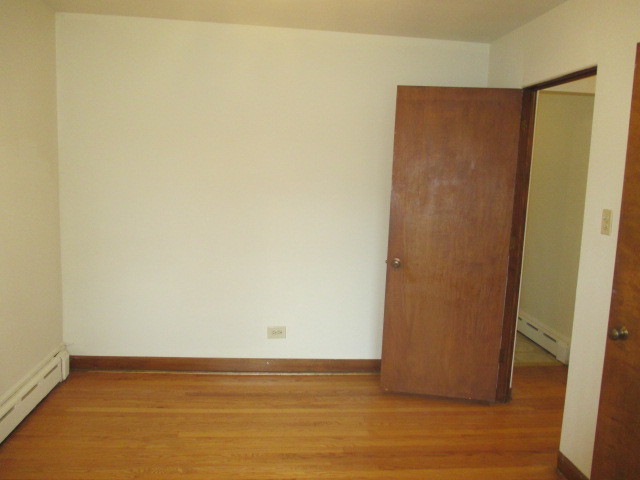 88 Kimbark Road Riverside, IL 60546 - Photo 14 of 14