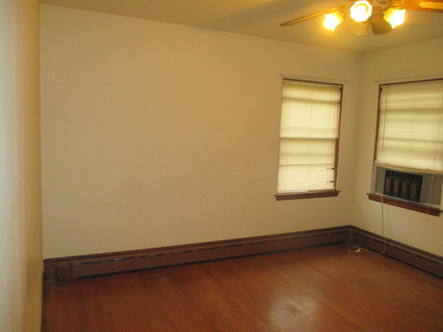 88 Kimbark Road Riverside, IL 60546 - Photo 6 of 14