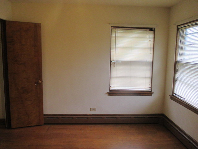 88 Kimbark Road Riverside, IL 60546 - Photo 8 of 14