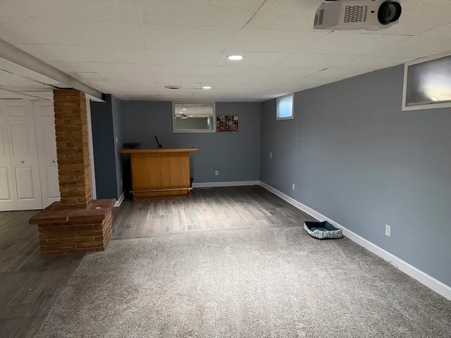 $295,000 | 1931 Stephen Drive, Montgomery, IL 60538