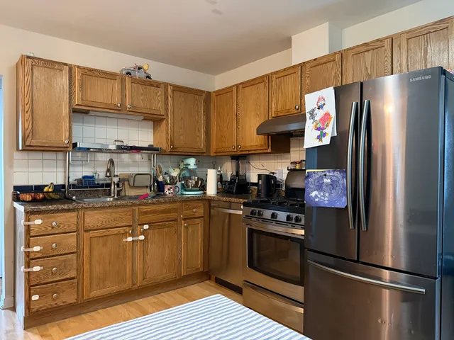 $295,000 | 1931 Stephen Drive, Montgomery, IL 60538