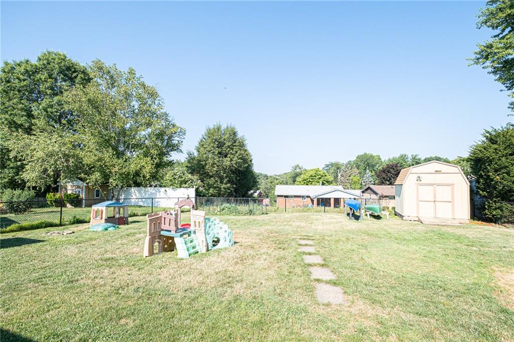 40 Highbury Road Cheswick, PA 15024 - Photo 22 of 25 FULL VIEW OF THE BACKYARD...ONE OF THE NICEST YARDS IN THE PLAN.