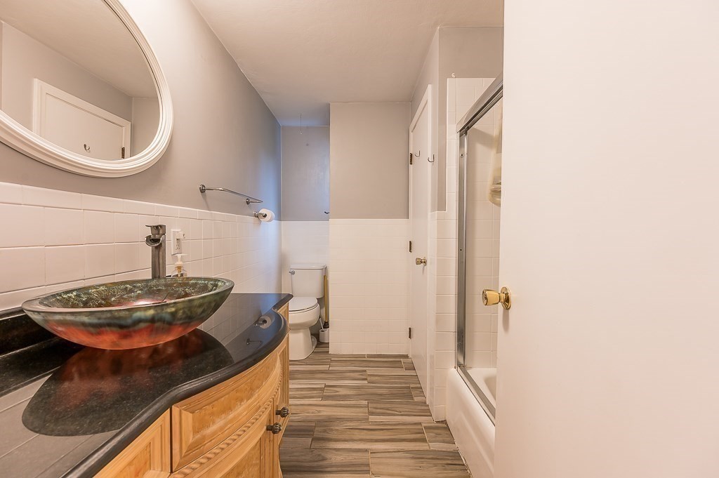 80 Pepper Road Fitchburg, MA 01420 - Photo 21 of 41 a bathroom with a sink and a mirror