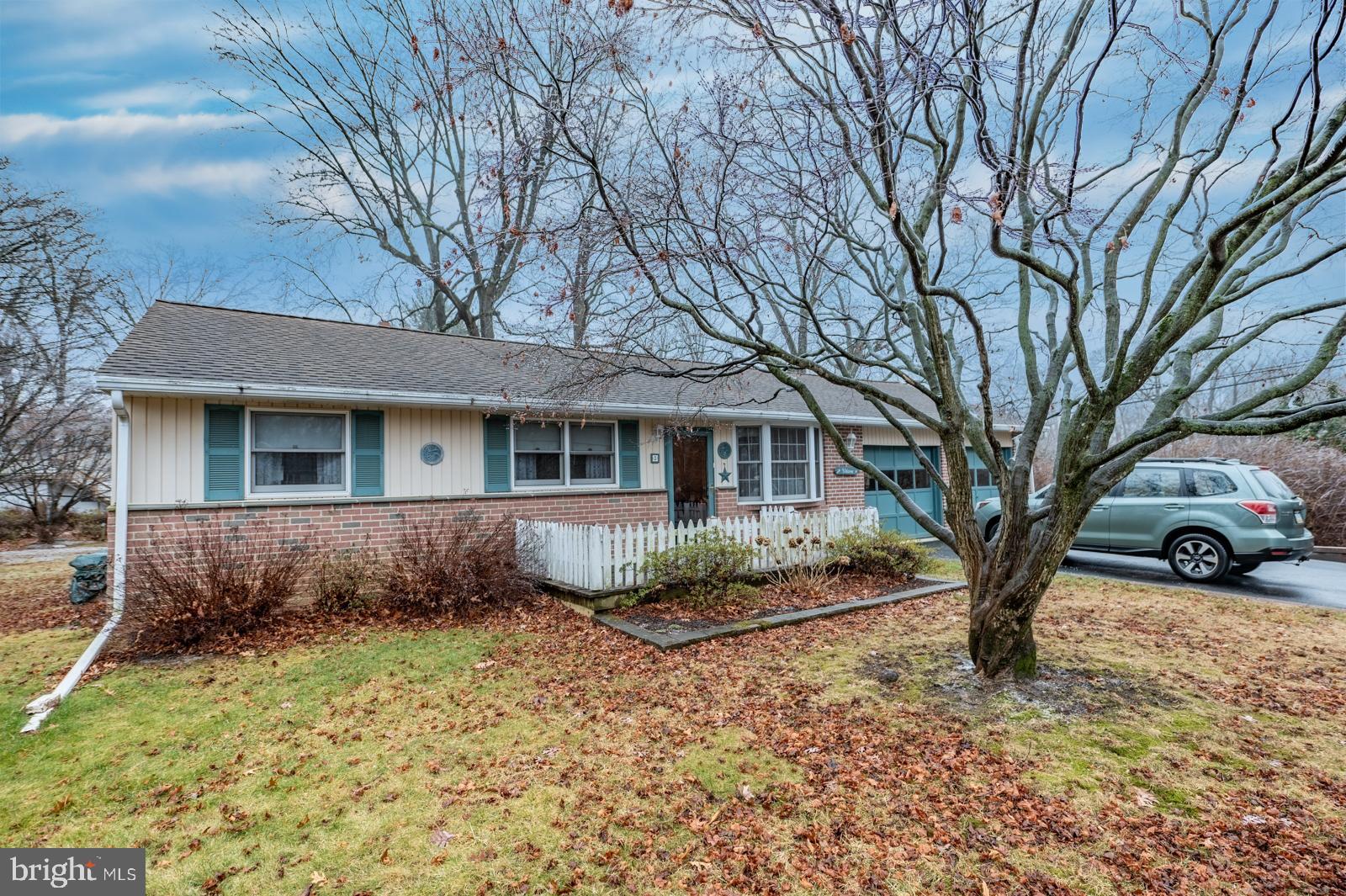 1 Diane Drive Malvern, PA 19355 - Photo 3 of 42