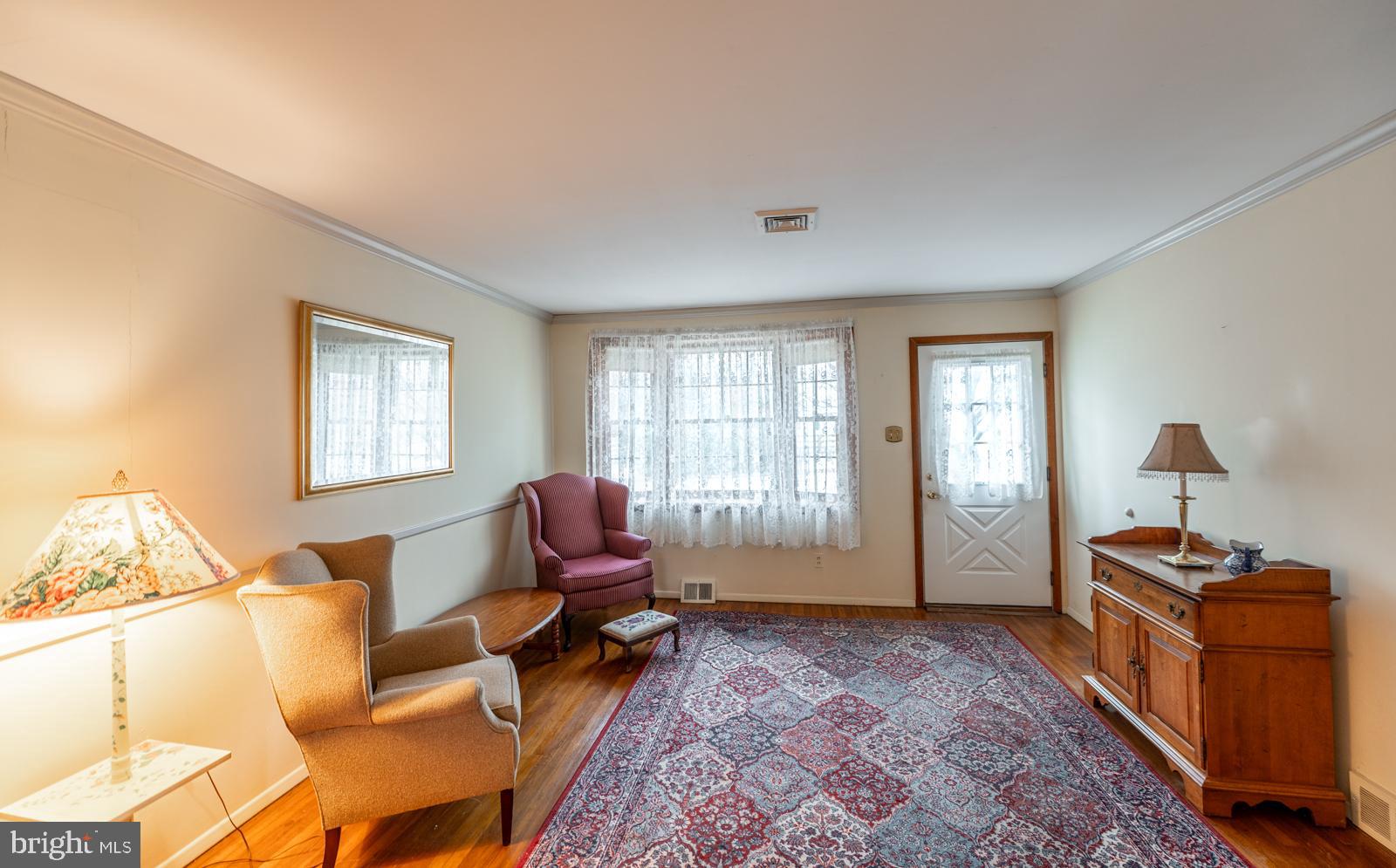 1 Diane Drive Malvern, PA 19355 - Photo 5 of 42