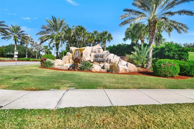 $357,900 | 7305 River Hammock Drive, Unit 204, Bradenton, FL 34212