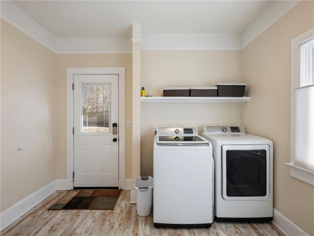 19 4th Street Gainesville, GA 30504 - Photo 15 of 39