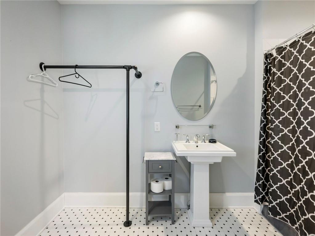 19 4th Street Gainesville, GA 30504 - Photo 21 of 39