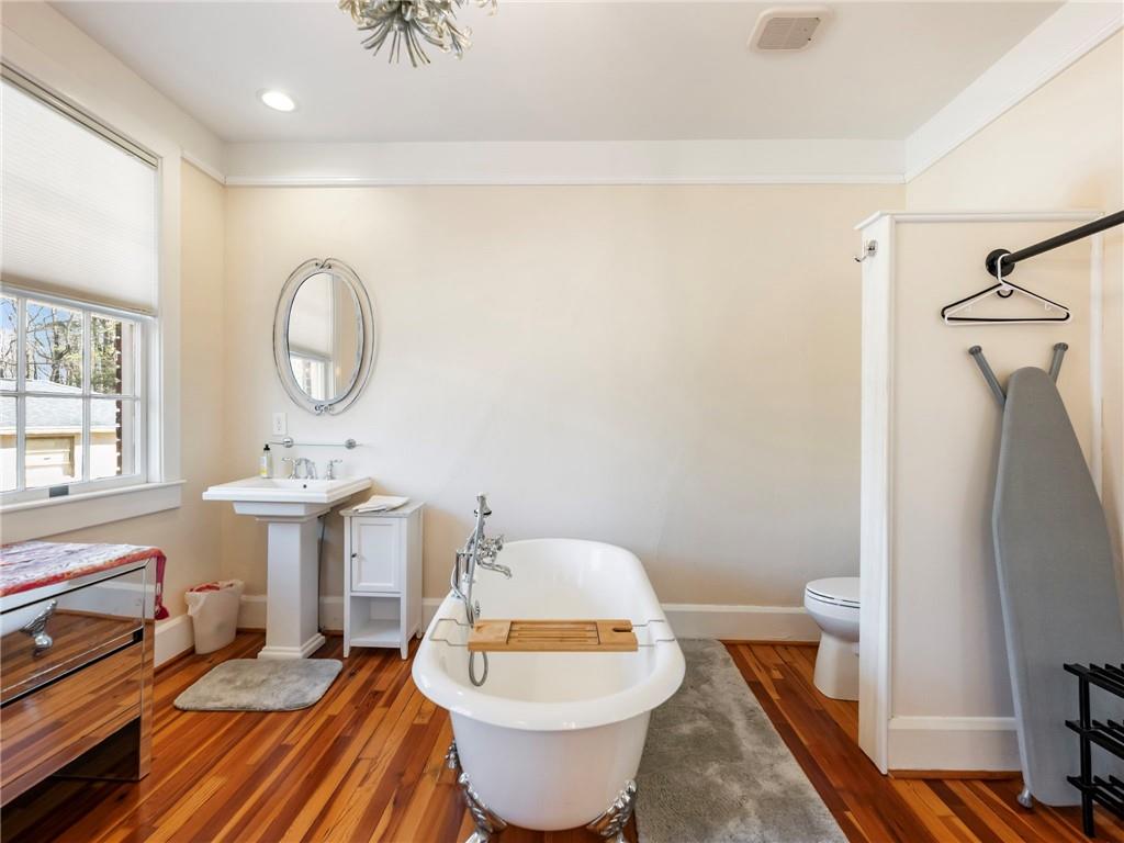 19 4th Street Gainesville, GA 30504 - Photo 25 of 39