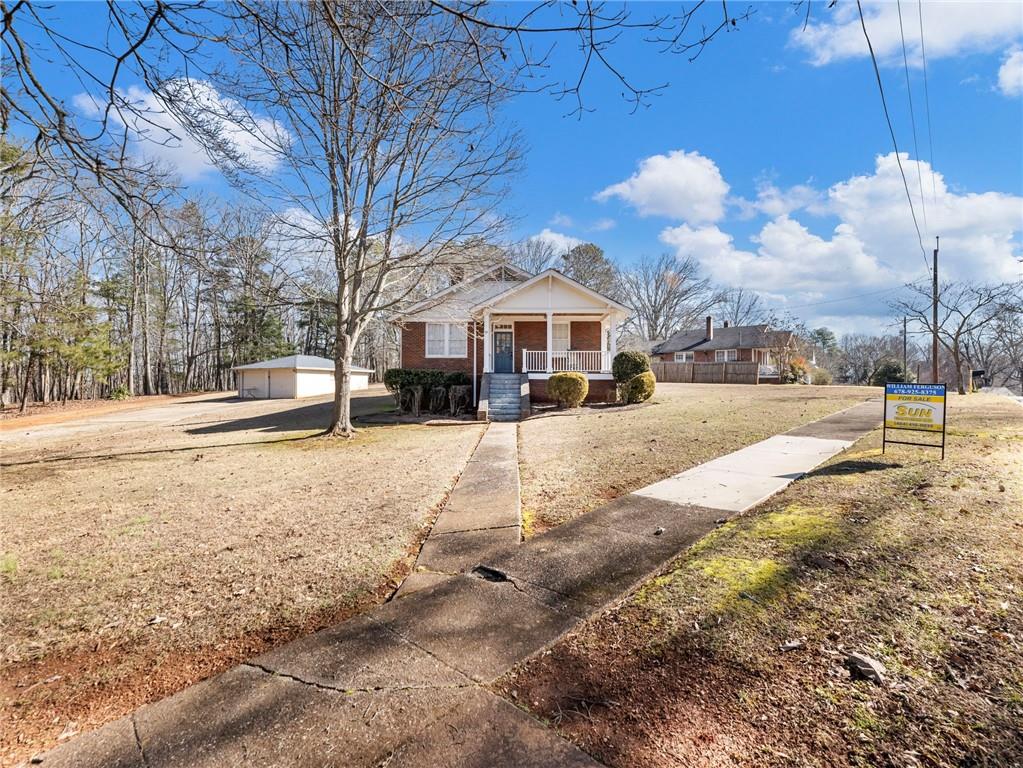 19 4th Street Gainesville, GA 30504 - Photo 27 of 39