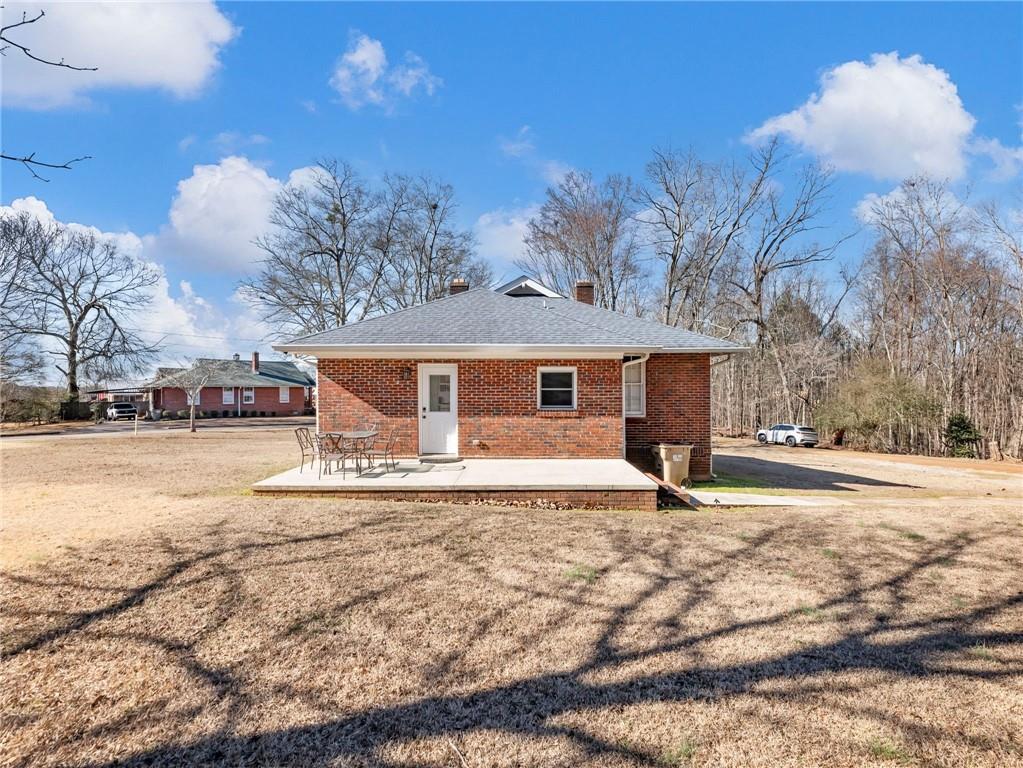 19 4th Street Gainesville, GA 30504 - Photo 32 of 39