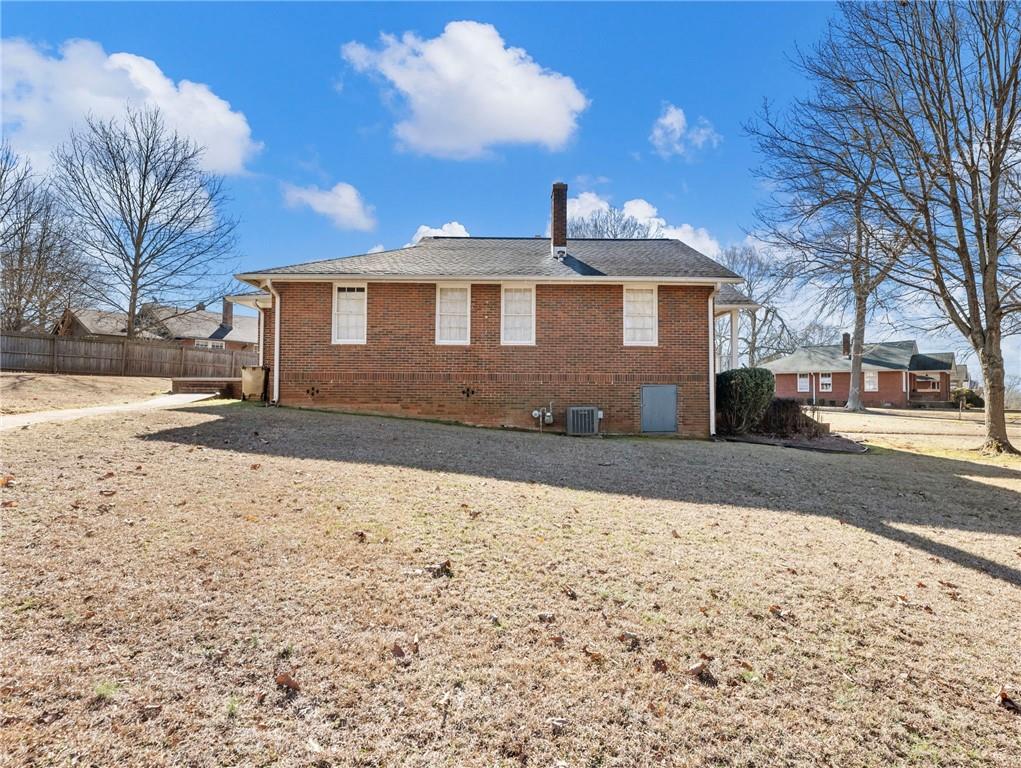 19 4th Street Gainesville, GA 30504 - Photo 38 of 39