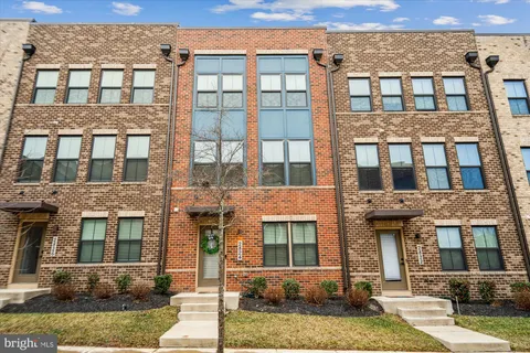 $494,990 | 2824 Lewis Avenue, Suitland, MD 20746