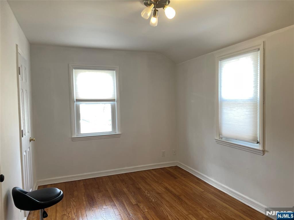 93 Delmar Avenue Cresskill, NJ 07626 - Photo 11 of 23