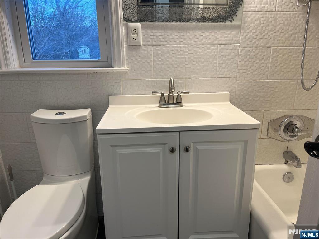 93 Delmar Avenue Cresskill, NJ 07626 - Photo 15 of 23