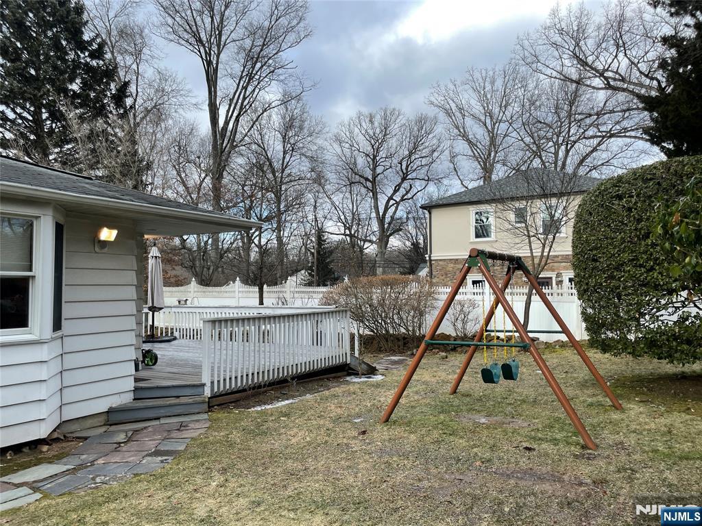 93 Delmar Avenue Cresskill, NJ 07626 - Photo 22 of 23