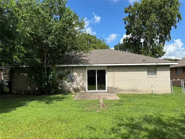 $195,000 | 14519 Draycott Lane, Houston, TX 77045
