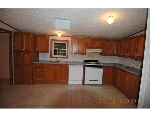 7575 Rosbolt Road Milan, MI 48160 - Photo 3 of 13 Photo 3