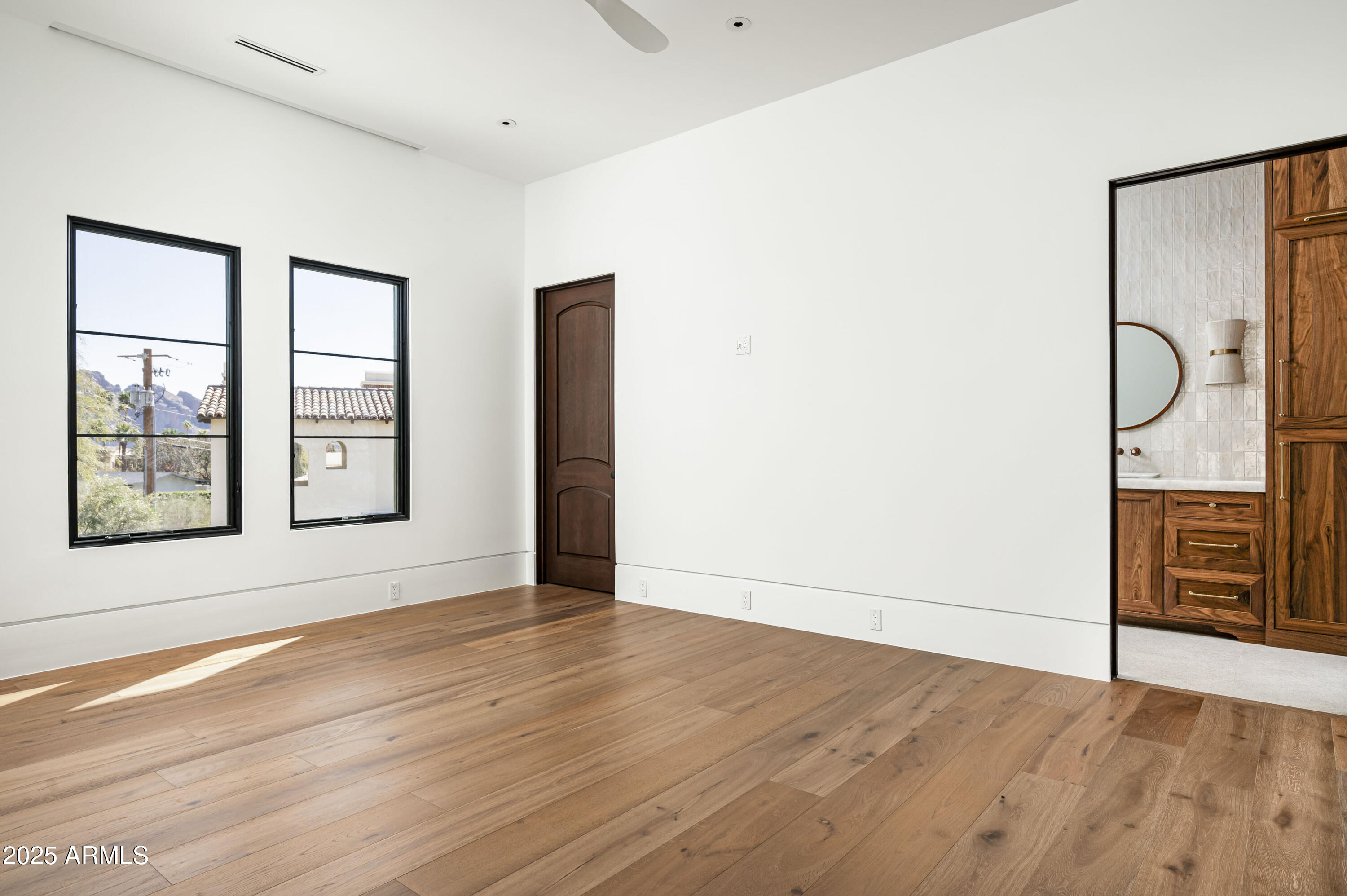 6825 North 39th Place Paradise Valley, AZ 85253 - Photo 29 of 42 En Suite #2