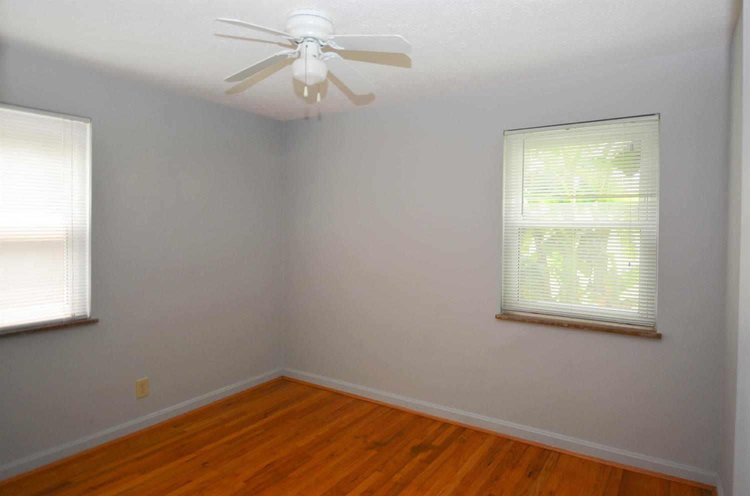 6815 Stewart Road Silverton, OH 45236 - Photo 12 of 21 Gallery Image 12