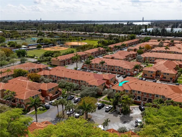 $3,350 | 6201 Northwest 114th Place, Unit 249, Doral, FL 33178