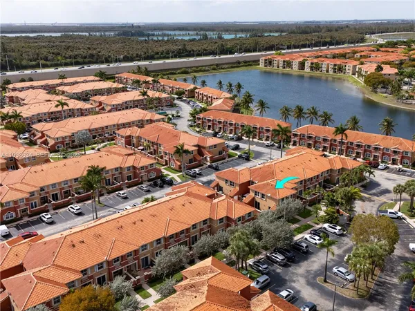 $3,350 | 6201 Northwest 114th Place, Unit 249, Doral, FL 33178