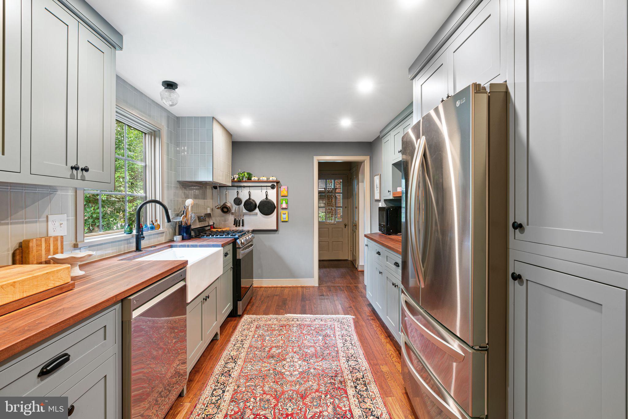 427 Hopkins Lane Haddonfield, NJ 08033 - Photo 10 of 35