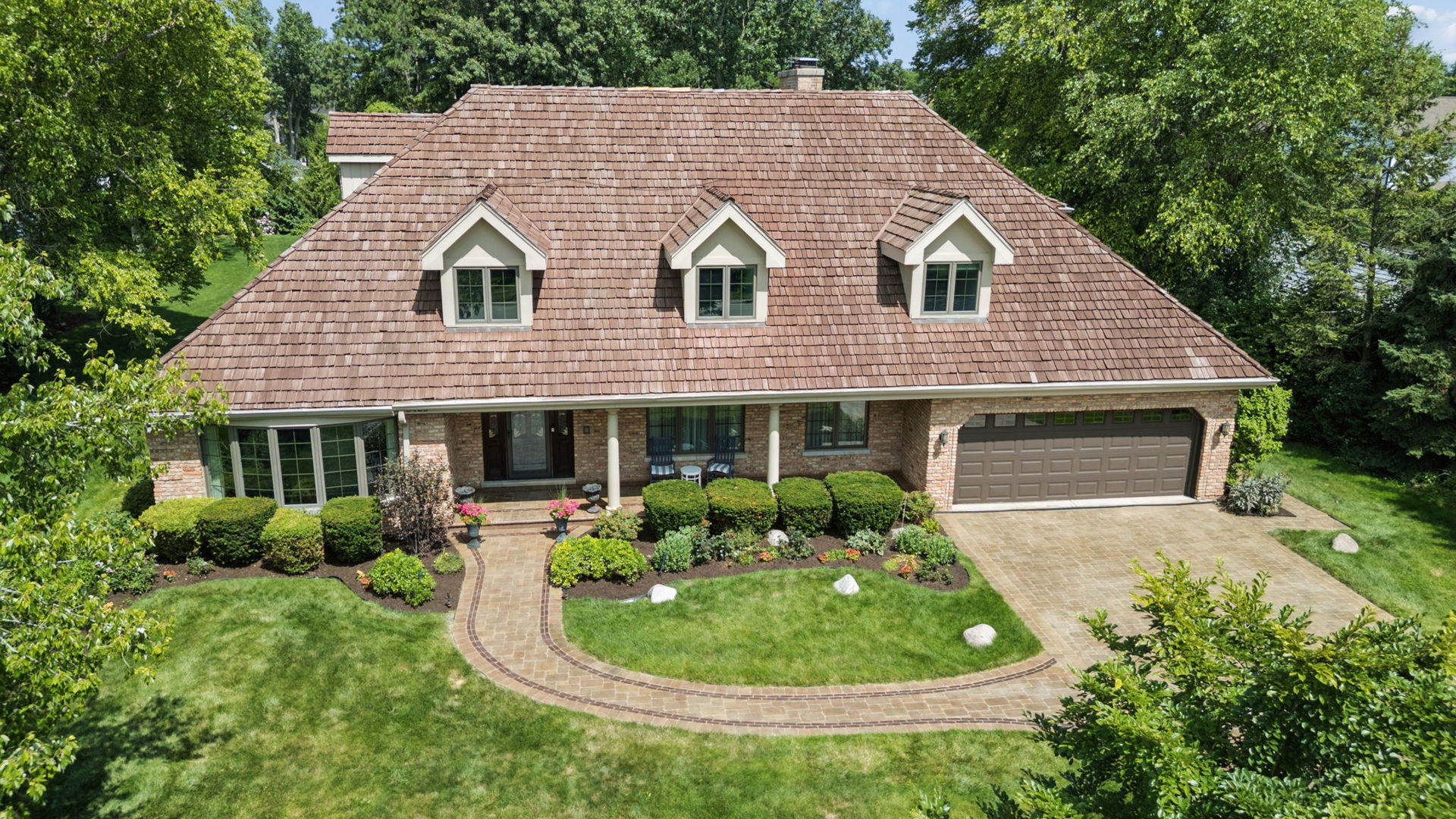 8425 Charleston Drive Burr Ridge, IL 60527 - Photo 2 of 61