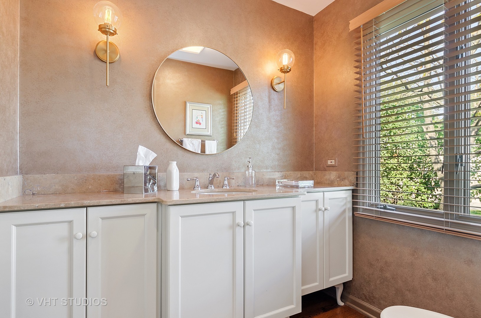 600 Wicklow Road Deerfield, IL 60015 - Photo 13 of 28