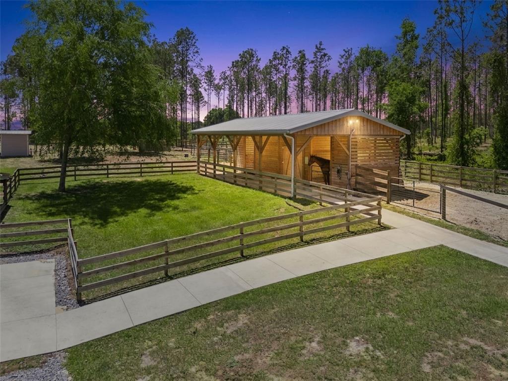 20701 County Road 44A Eustis, FL 32736 - Photo 18 of 73 a view of a park with large trees