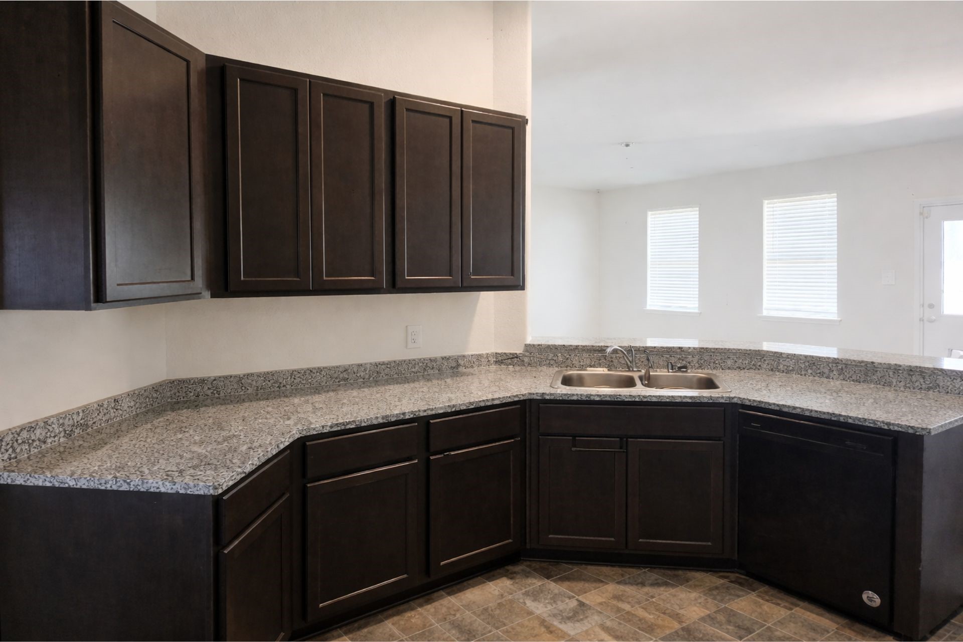 14101 Kamilia Road Conroe, TX 77306 - Photo 3 of 7 Virtually Staged