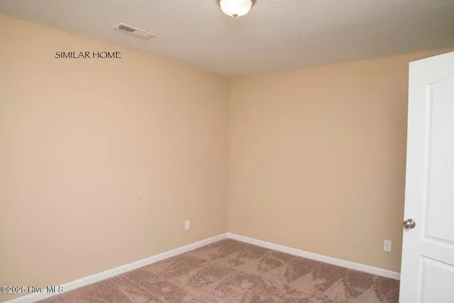 $2,050 | 931 Farmyard Garden Drive, Jacksonville, NC 28546