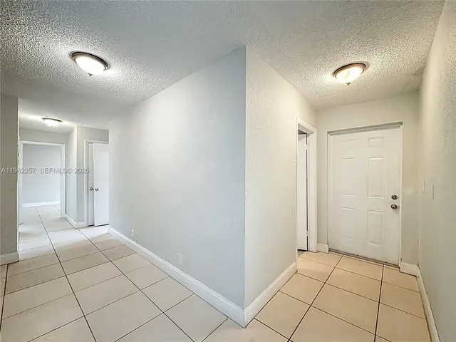 $2,400 | 2751 Northwest 58th Terrace, Unit 1, Lauderhill, FL 33313