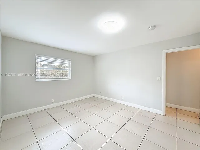 $2,400 | 2751 Northwest 58th Terrace, Unit 1, Lauderhill, FL 33313