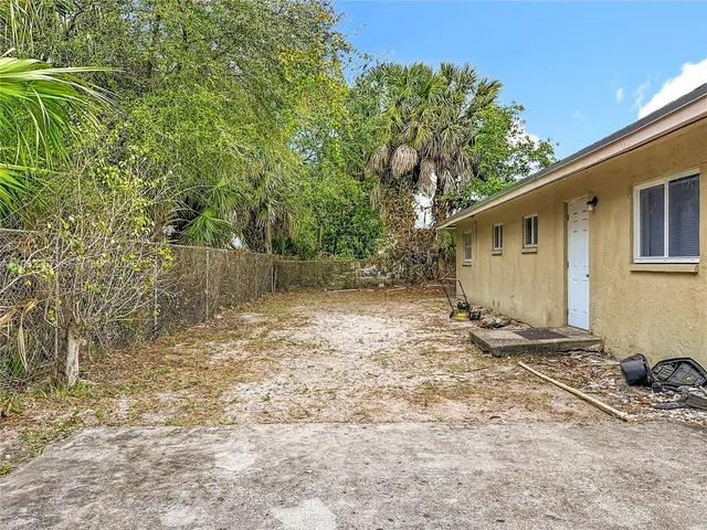 $2,400 | 2751 Northwest 58th Terrace, Unit 1, Lauderhill, FL 33313