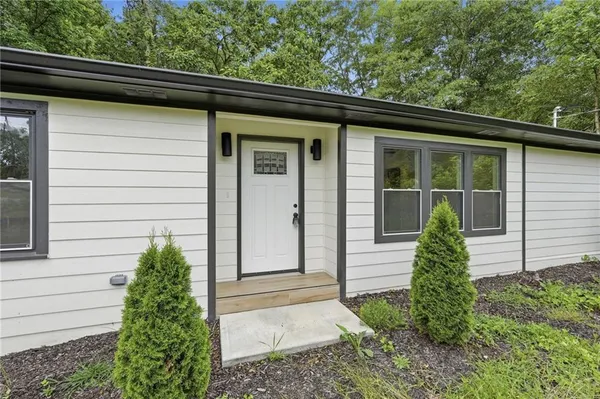 $425,000 | 12778 Cumming Highway, Canton, GA 30115