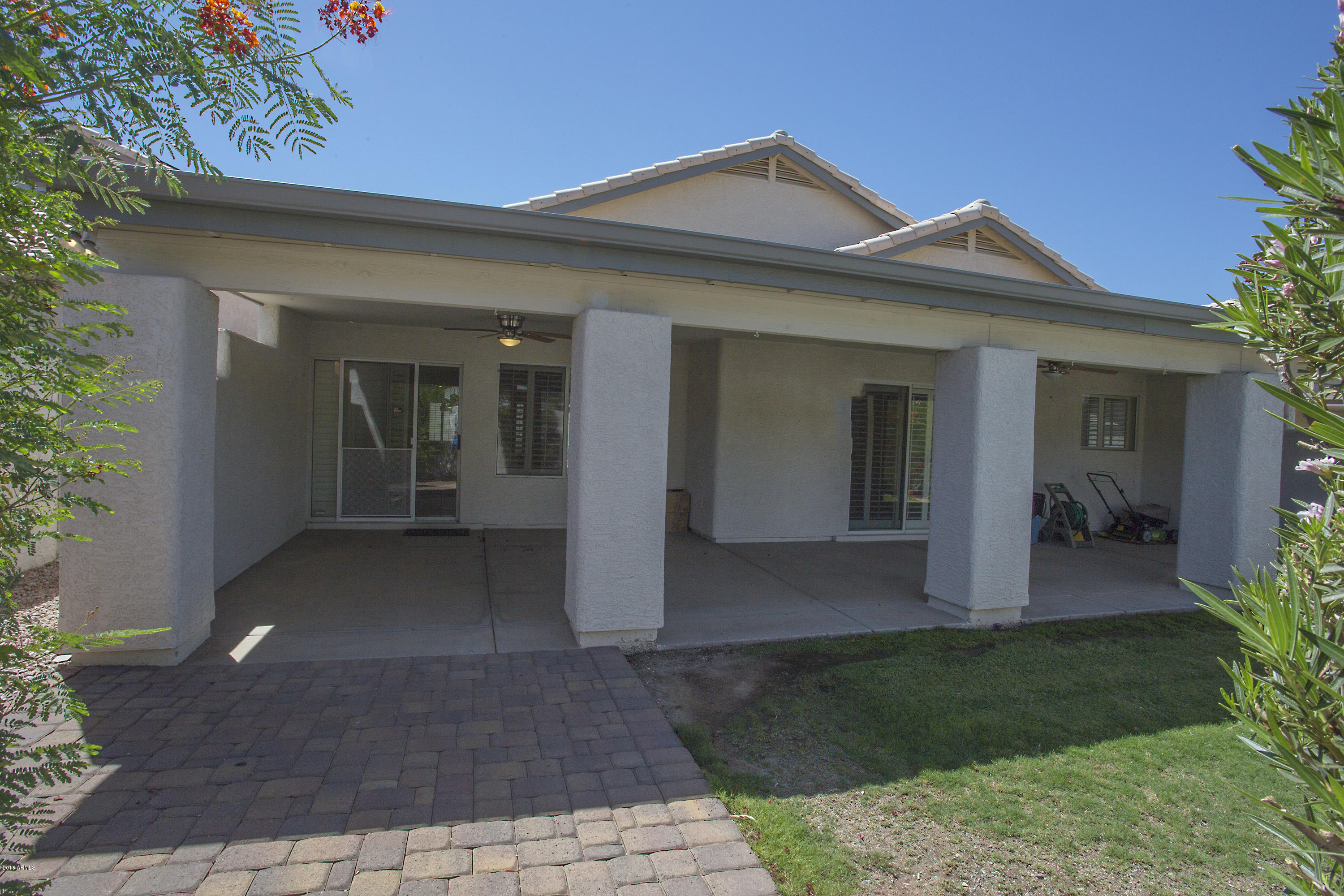 1228 East Redfield Road Phoenix, AZ 85022 - Photo 6 of 37 7