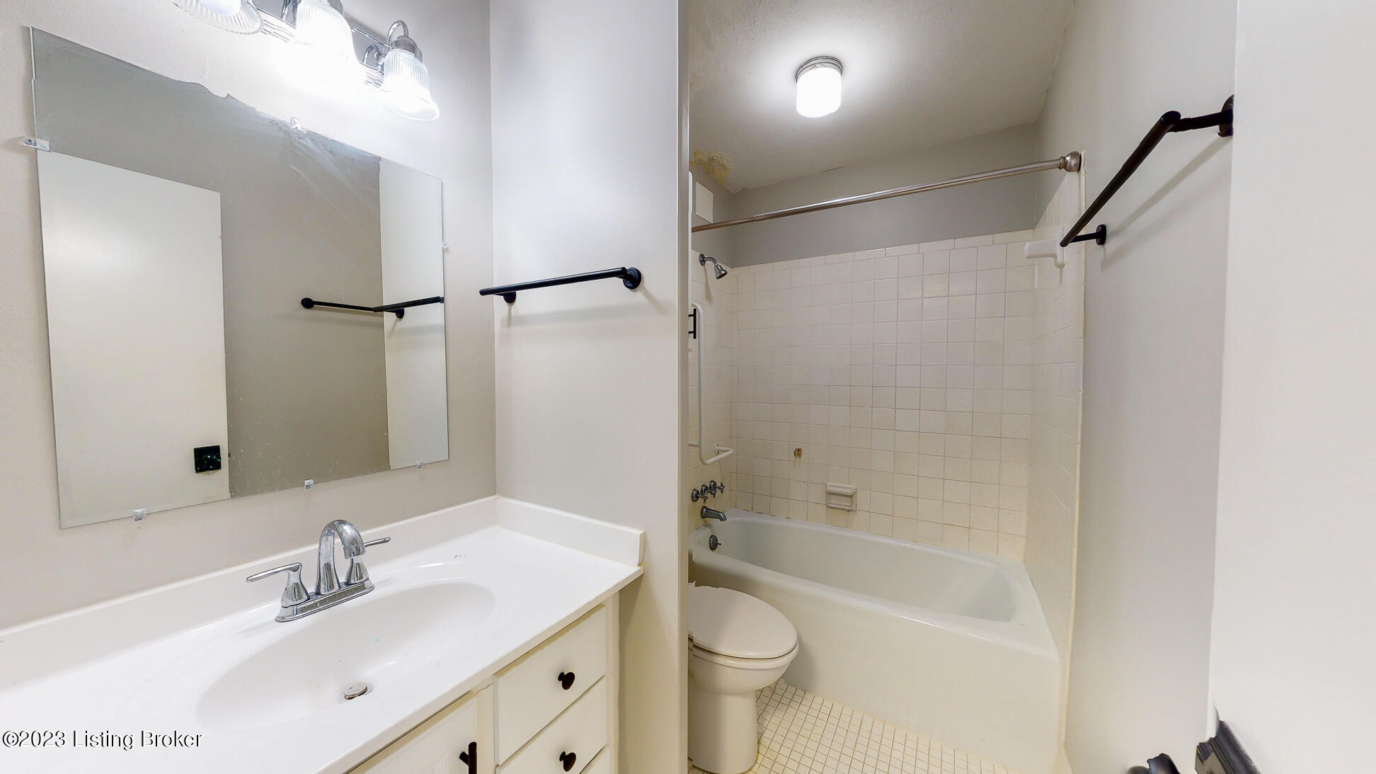 2121 Nicholasville Road, Unit 812 Lexington, KY 40503 - Photo 36 of 55 2121-Nicholasville-Rd_Unit-812_036