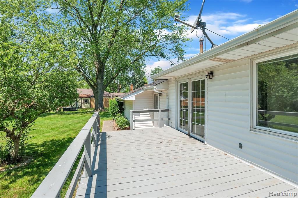 41495 Edison Lake Road Belleville, MI 48111 - Photo 20 of 25 Gallery Image 20