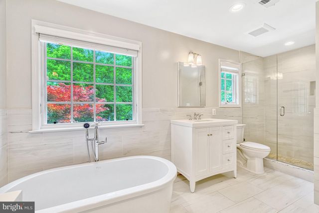 $1,812,000 | 1575 Forest Villa Lane, McLean, VA 22101