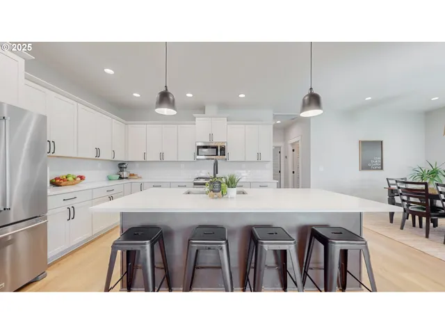 $549,950 | 665 Browndell Lane, Stanfield, OR 97875