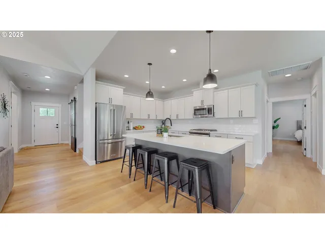 $549,950 | 665 Browndell Lane, Stanfield, OR 97875